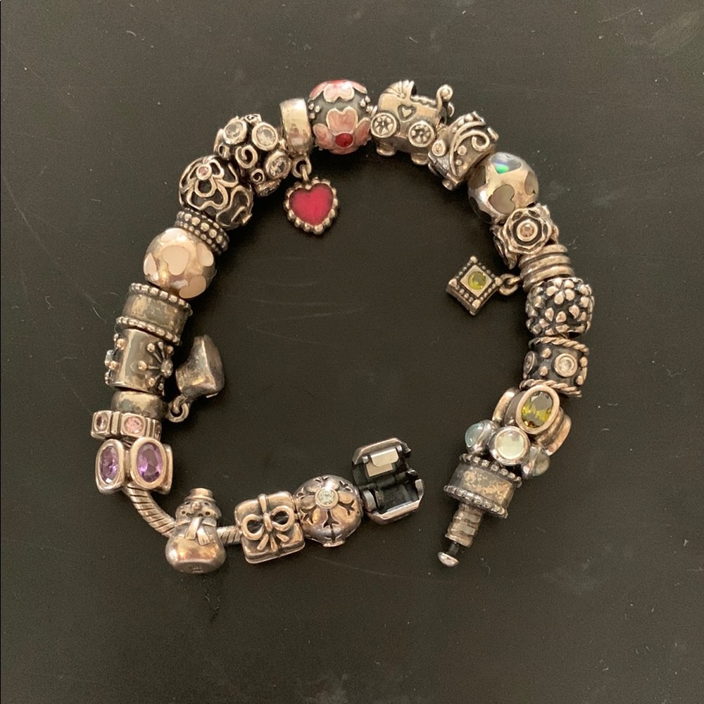 PANDORA Elegant Silver Charm Bracelet